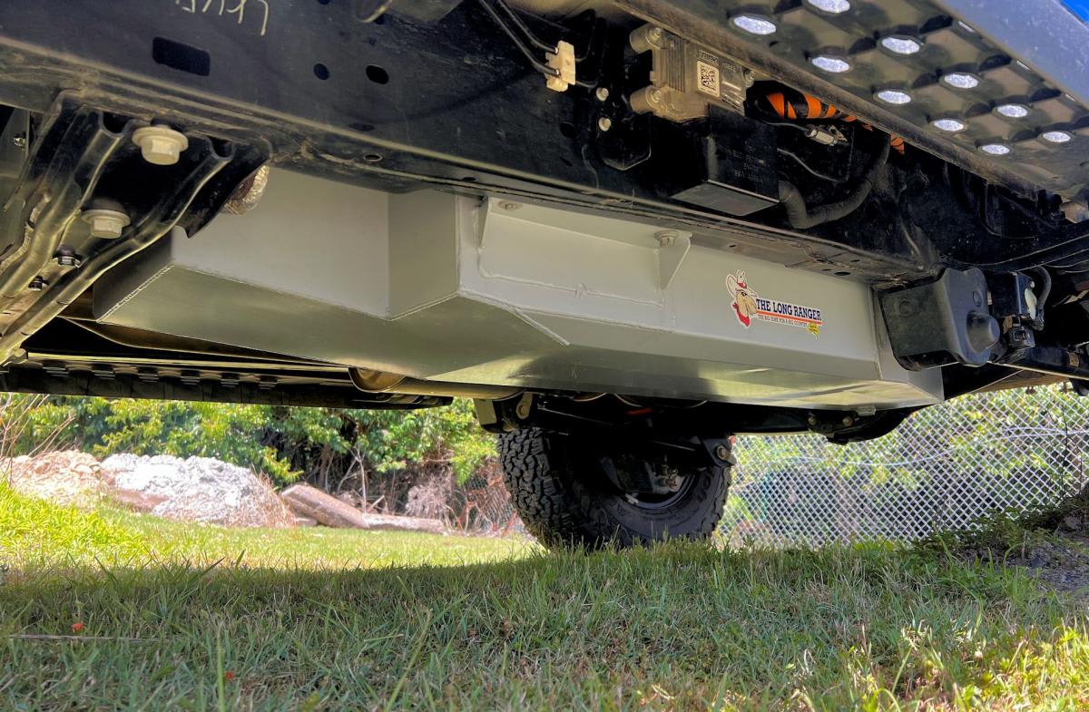 TANQUE COMBUSTIBLE RANGER RAPTOR GEN2 (140 LITROS)1