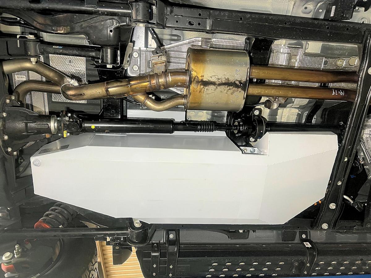 TANQUE COMBUSTIBLE RANGER RAPTOR GEN2 (140 LITROS)3