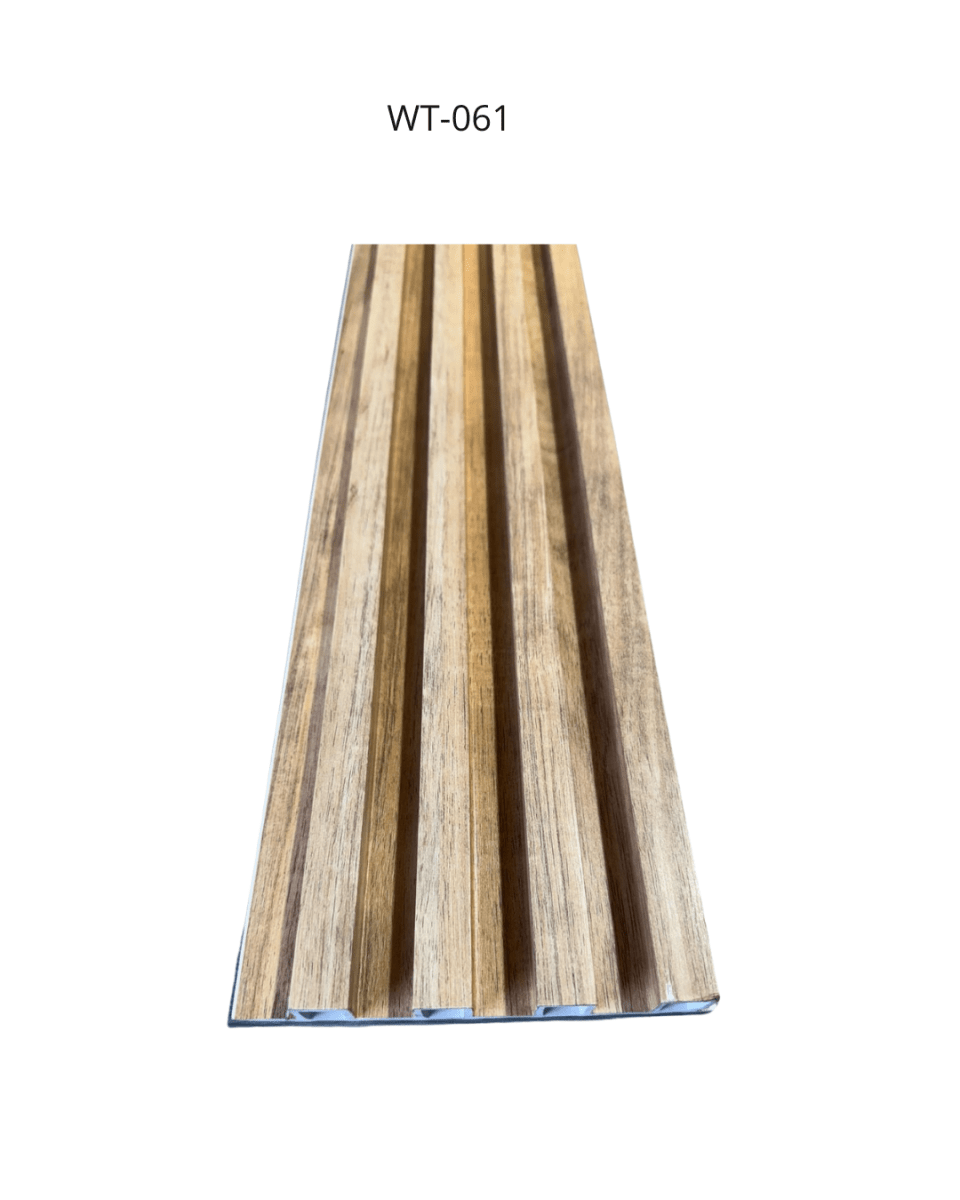 WALL PANEL PVC ROBLE RUSTICO CLARO 24MM 16.8X240 CM1