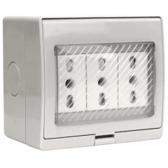 Hidrobox enchufe triple 10.16A