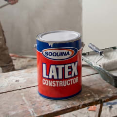 1 Galón látex constructor (B)