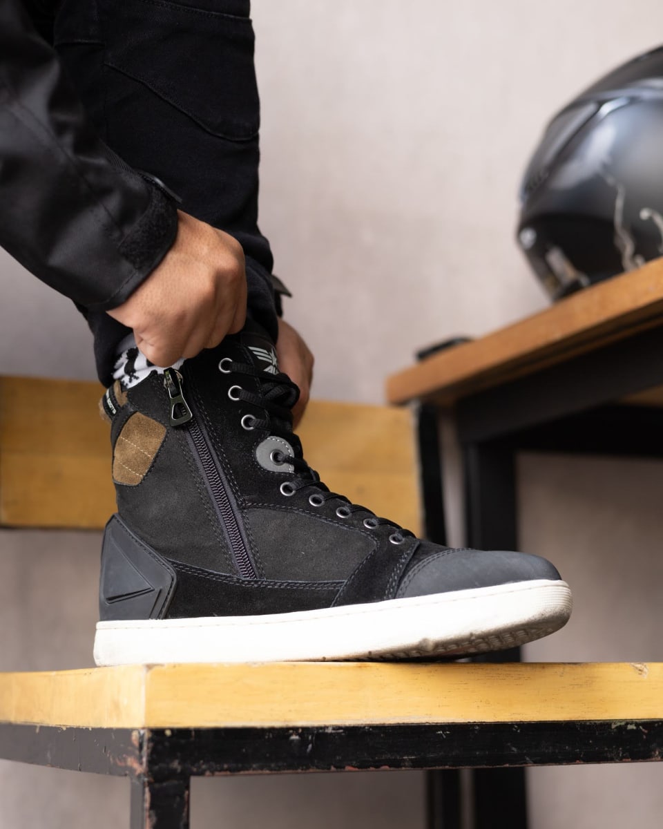 BOTAS AUGI AU108