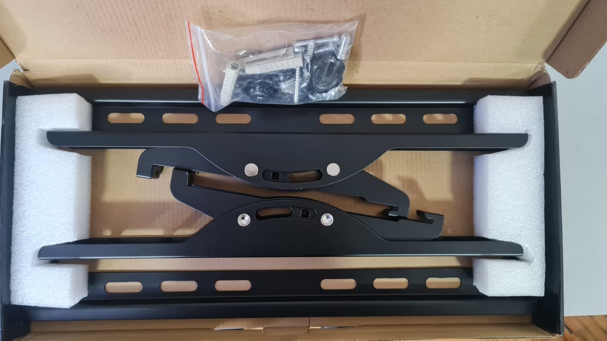 26-55 Base Soporte TV Hasta 55KG METAL IAI-SPTV26552