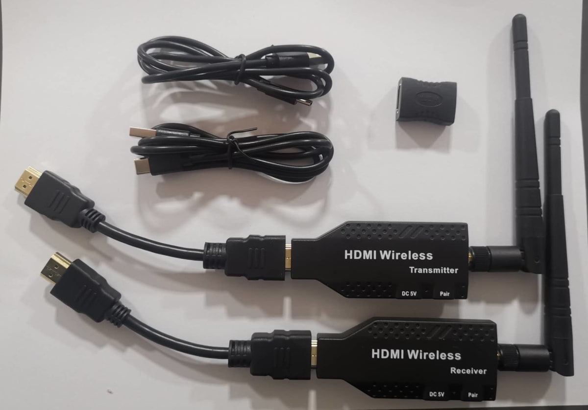 150MT WIFI EXTENSOR HDMI 1080P 2.4Ghz 5Ghz(USB*2+Antenas*2+ADAPTADOR CABLE HDMI*2+ADAPTADOR HDMI*1)4