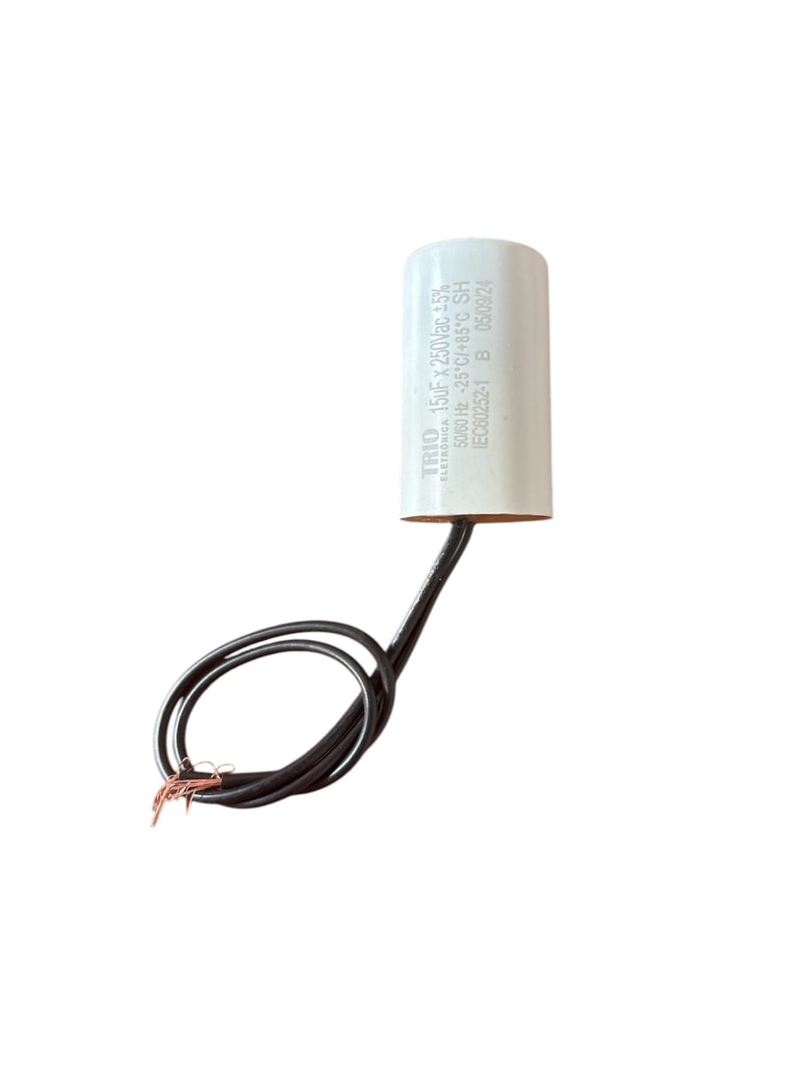 CAPACITADOR 15uF1