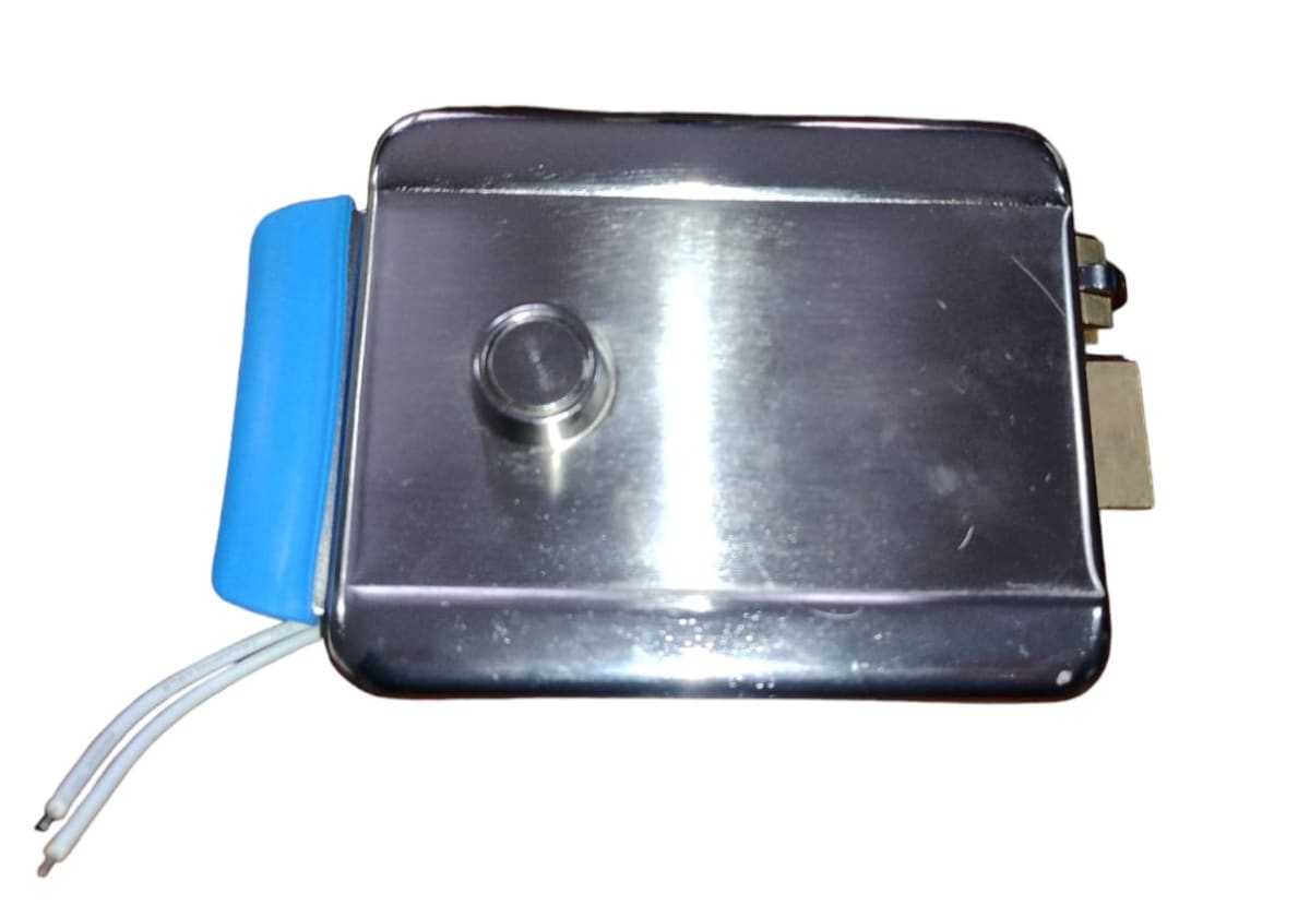 CHAPA PUERTA PEATONAL1