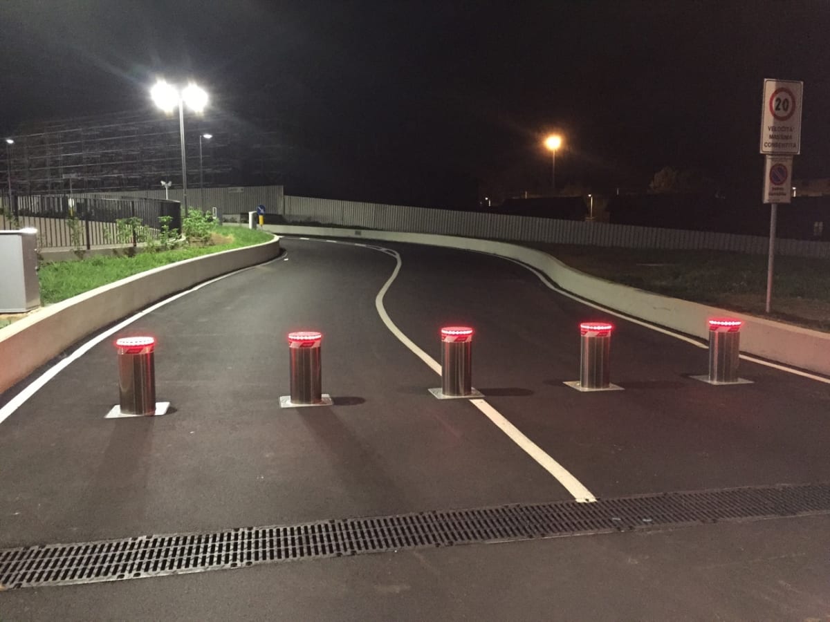 BOLARDO PILOMAT 275/6005