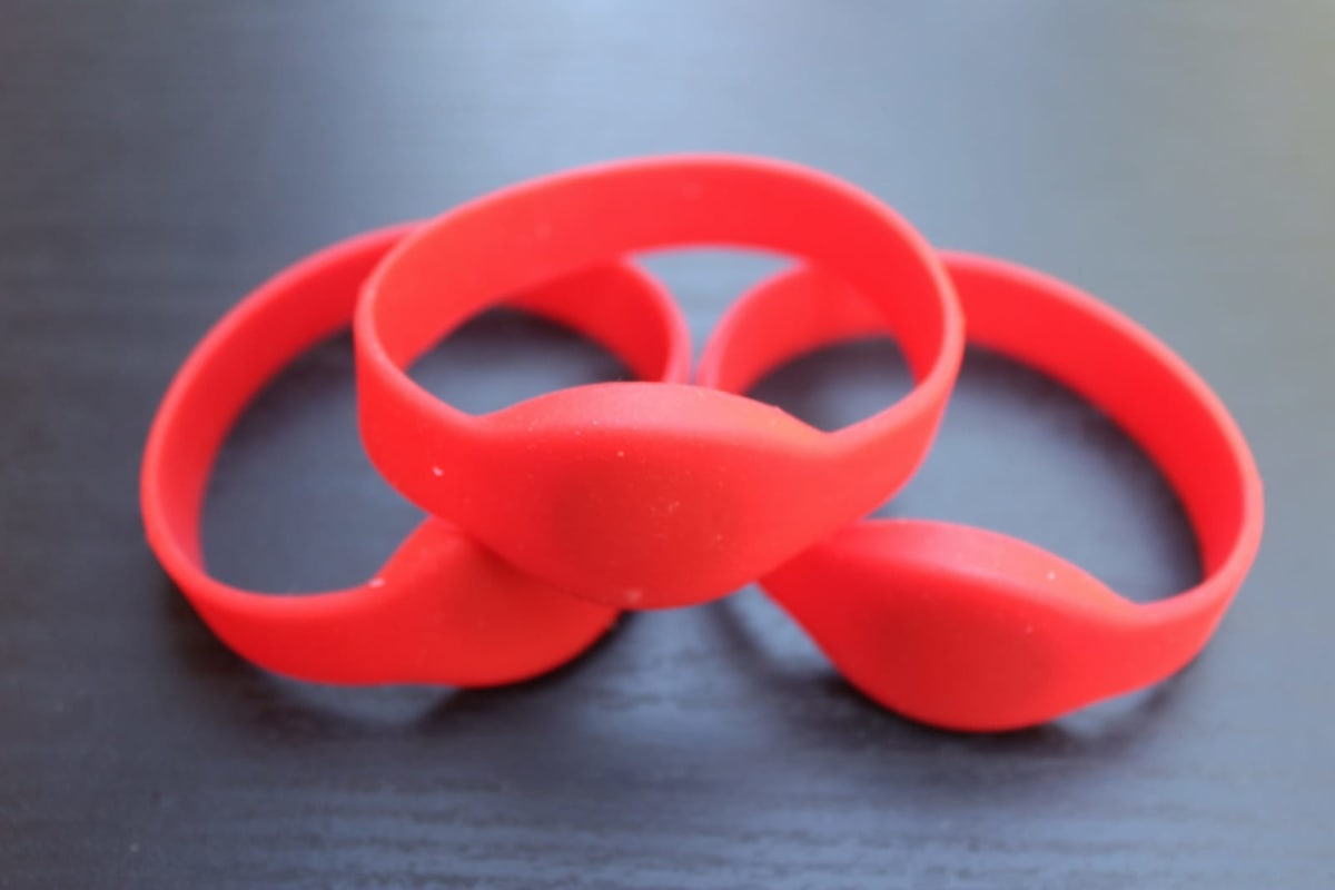 PULSERA PROXIMIDAD1