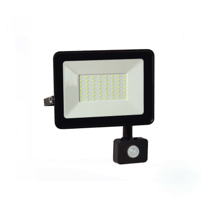 Iluminación Reflector Sobrepuesto Con Sensor  VKB 220Vac 50w 6500k