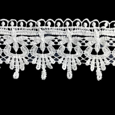 Blonda Macrame 0961 Blanca 7.5cm 10Yds2