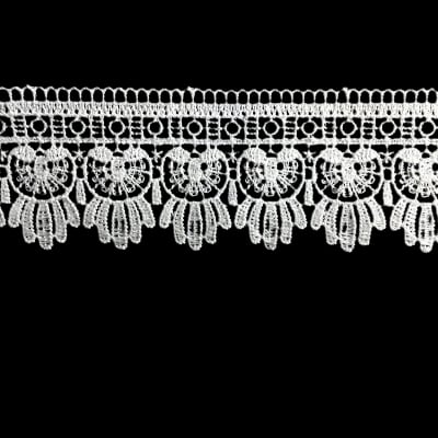 Blonda Macrame 1069 Blanca 5cm 10 yds2