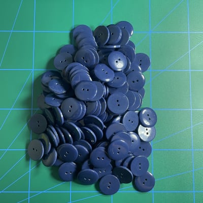 Botón clásico azul marino (40 L-25 mm)1
