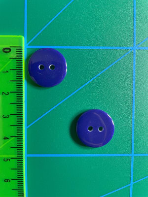 Botón Clásico (28 L-18 mm) Azul Rey1