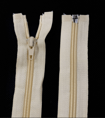 CIERRE NYLON #5 CRUDO 45 CM/25 PCS1