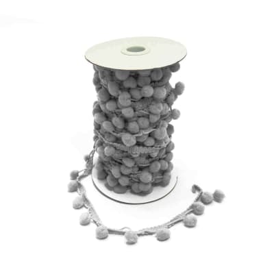 Pom Pom PLOMO OSCURO Tira (15 Metros)1
