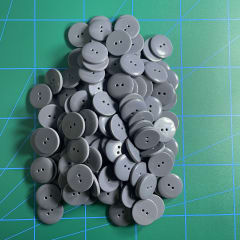 botón clásico Gris Oscuro (40 L-25 mm)