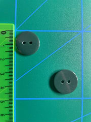 Botón Clásico Verde Botella (28 L-18 mm)