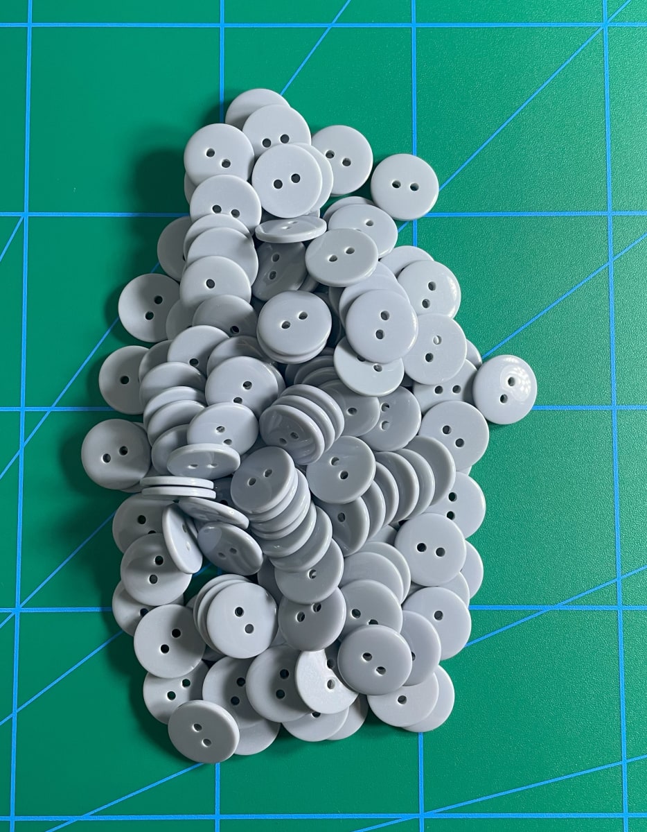 Botón Clásico Gris Plata(28 L-18 mm)2