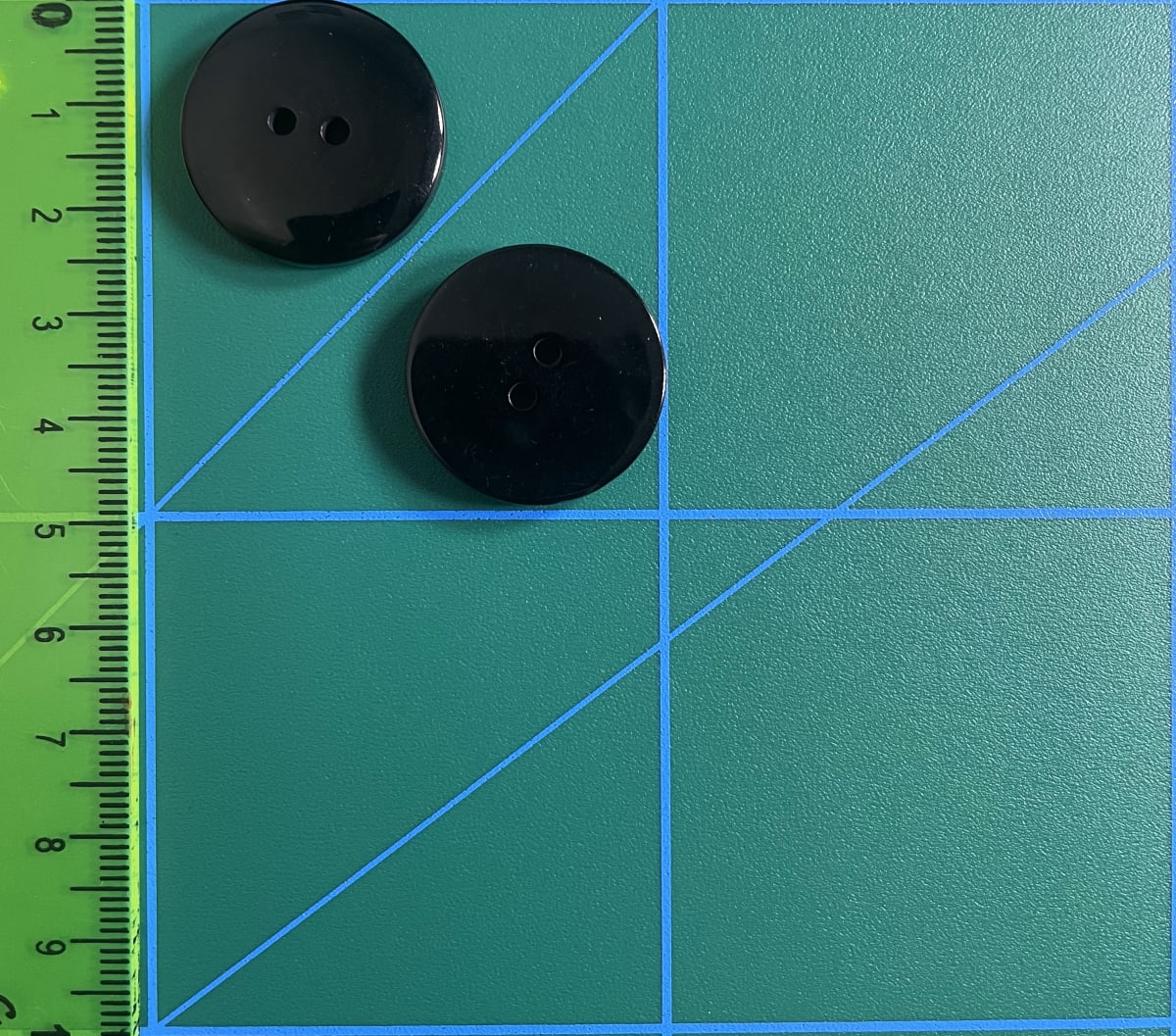 botón clásico Negro (40 L-25 mm)1