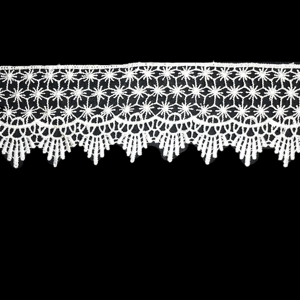 Blonda Macrame 0957 Blanca 6.5cm 10yds 1