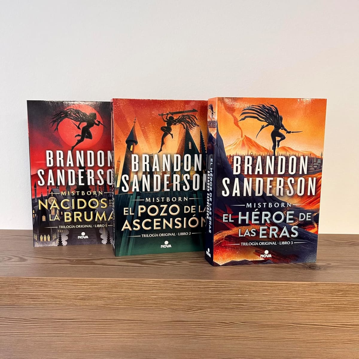 ESTUCH TRILOGÍA MISTBORN1