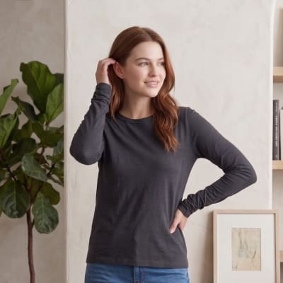 CLASSIC TEE NEGRO
