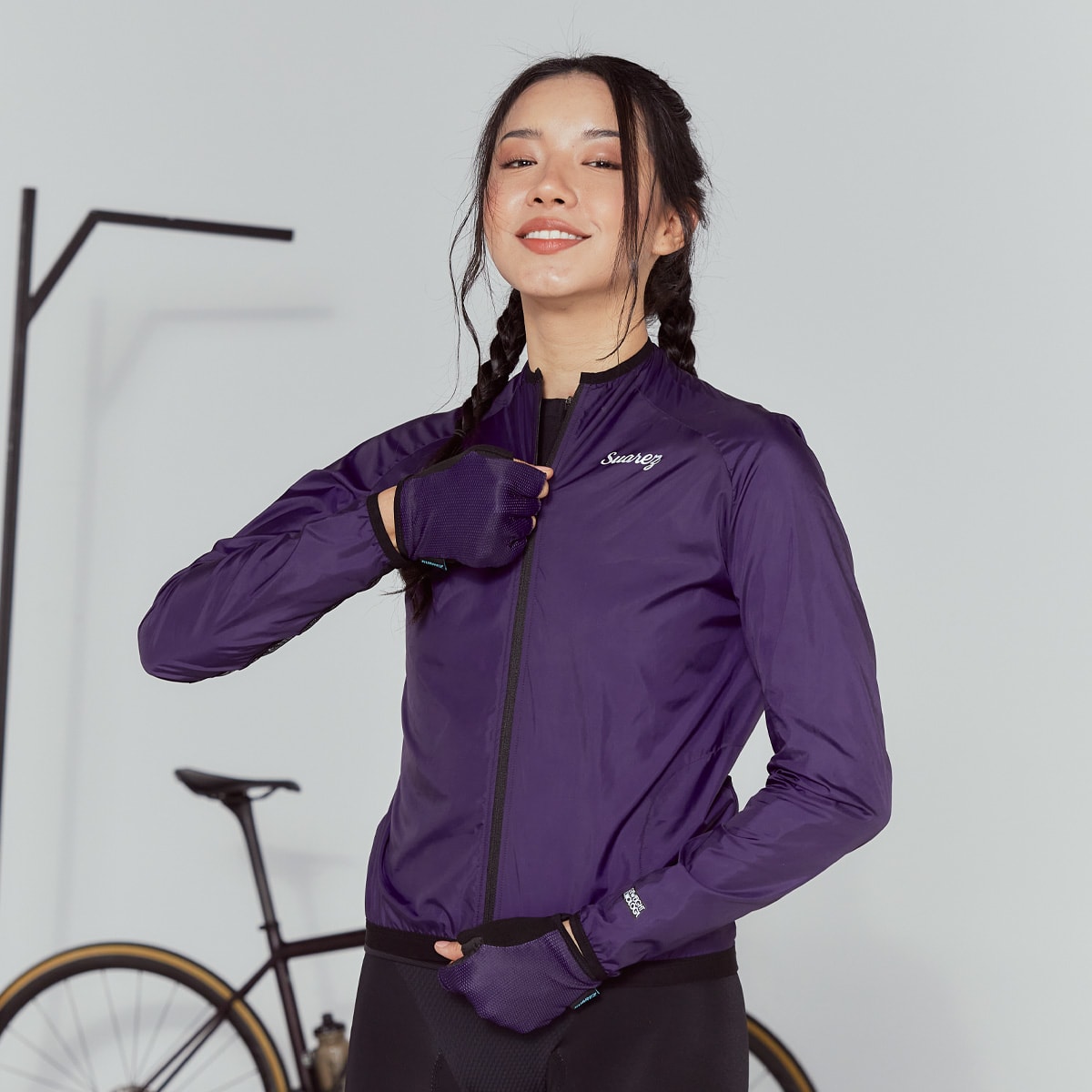 CORTAVIENTO MUJER PLUM3