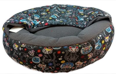 CAMA FELPA CON FUNDA