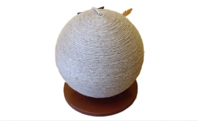 RASCADOR ESFERA CON PLUMA2