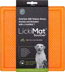 LICKIMAT SOOTHER NARANJA