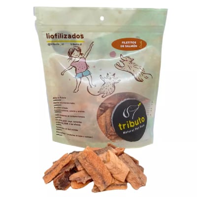 SNACK TRIBUTO CRUDO CAT DOG FILETITOS DE SALMON 100 GRS