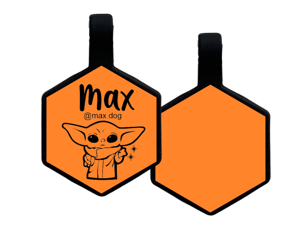 PLACA DE IDENTIFICACIÓN HEXÁGONO - BABY YODA10