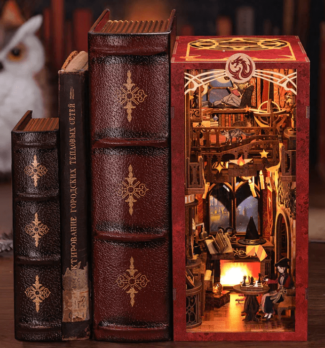 Flame Common Room - Separador de Libros2