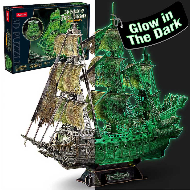 El Caleuche The Flying Dutchman Glow in Dark3