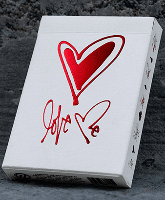 Naipe - Theory11 - Love me2