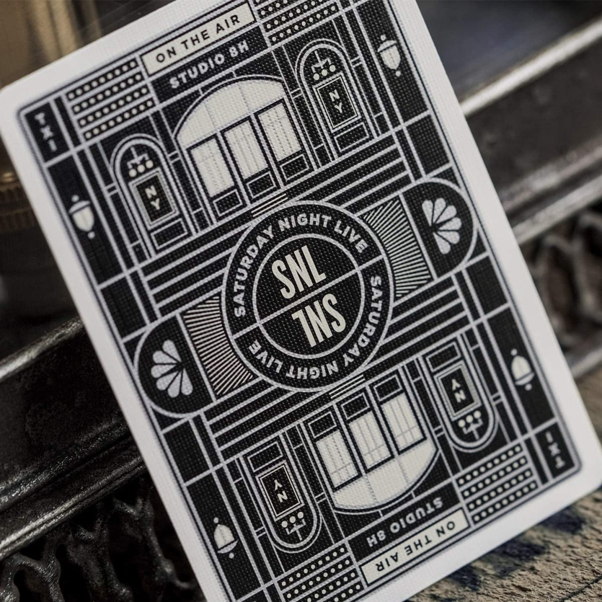 Naipe - Theory11 - Saturday Night Live2