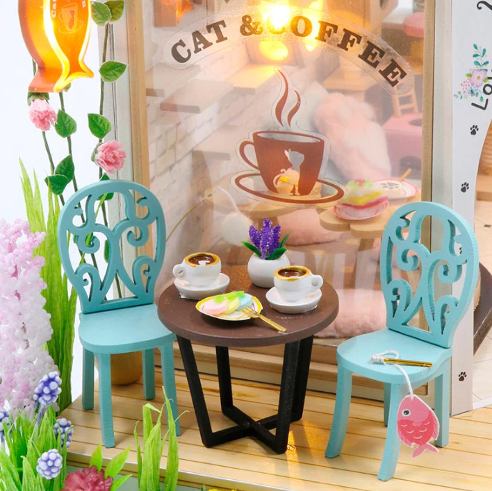 Cat Cafe Garden - Casita Miniatura3