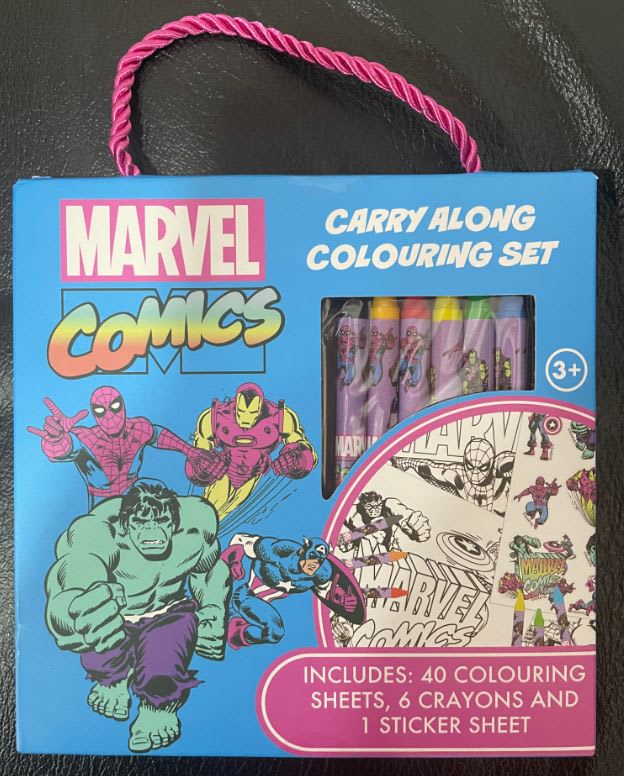 Libreta para colorear Marvel Comics1
