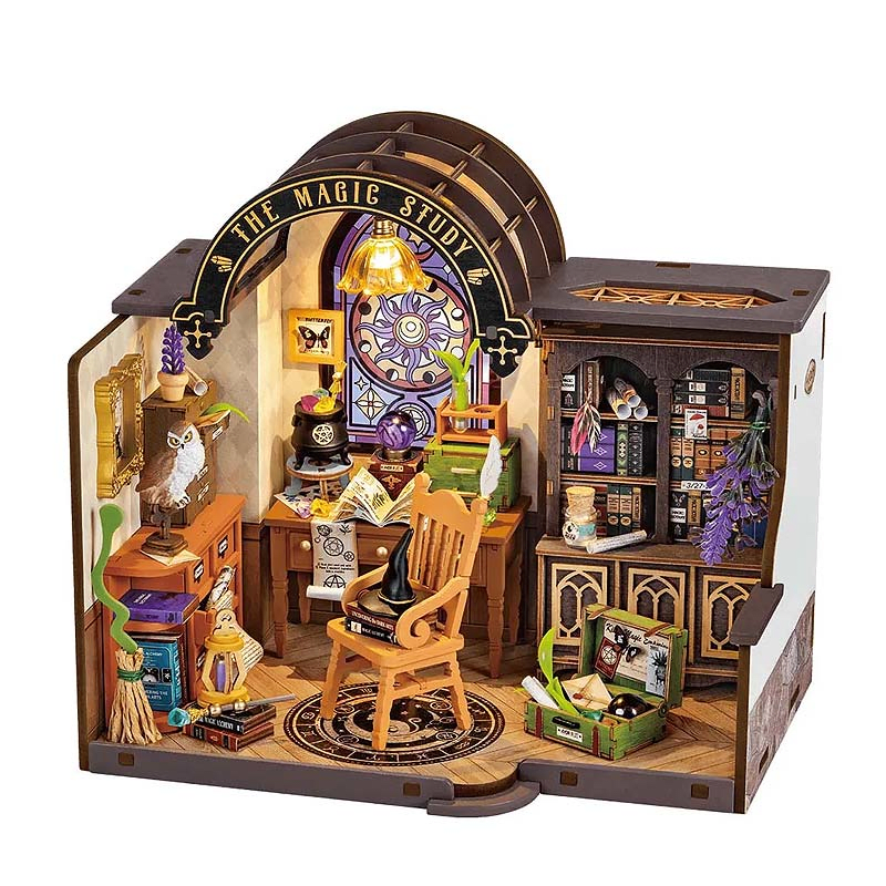 The Magic Study Miniatura1