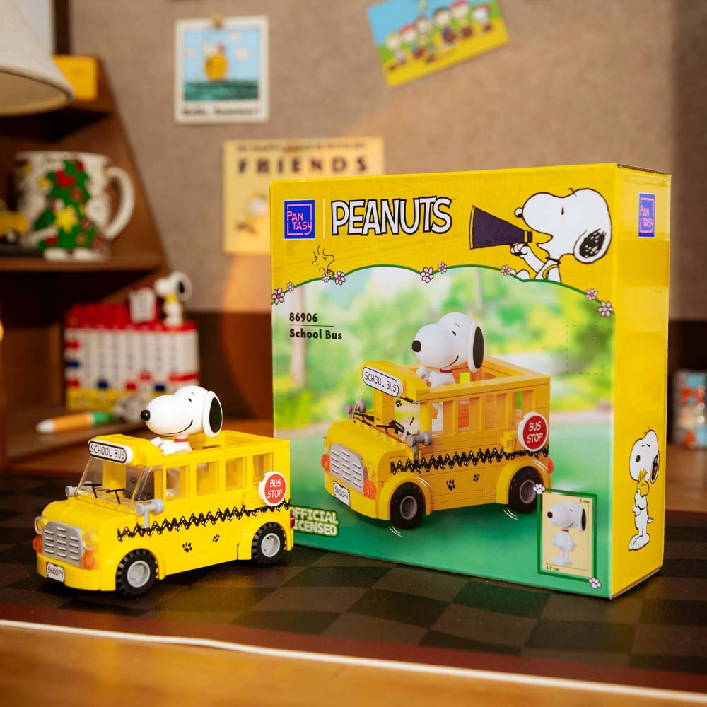 Snoopy Bus Escolar Pantasy2