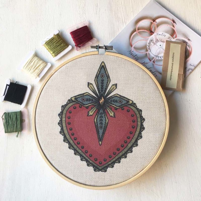 Mini Kit para bordar Corazón Ornamento