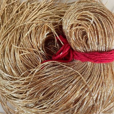 Alambre frances bullion brillante dorado claro