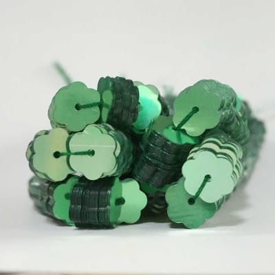 Lentejuela Jazmin 6mm  nacarado verde 2181