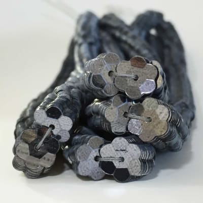 Lentejuela Jazmin 8mm Gris 22 metalica2