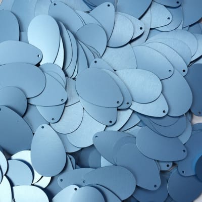 Lentejuela Ovalada mate Azul Cielo1