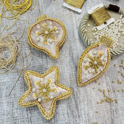 Kit Adornos Navidad terciopelo- Goldwork +clase online