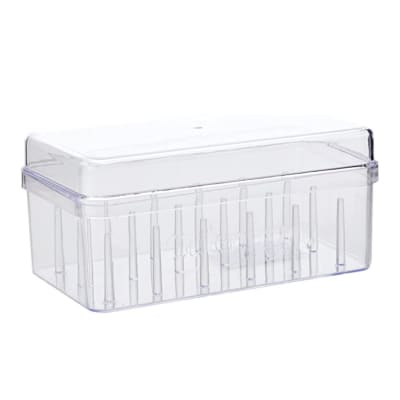 Caja plástica para 18 carretes Gütermann