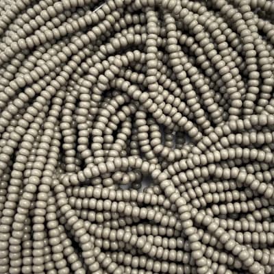 Mostacillas calibradas No.11 Gris