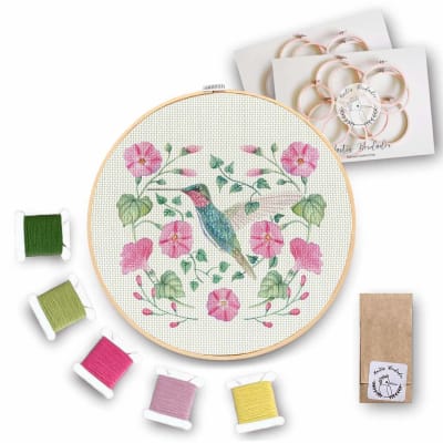 Mini Kit para bordar Colibri Escamoso1