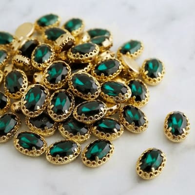 Cristal Ovalado Verde 8x10 mm1